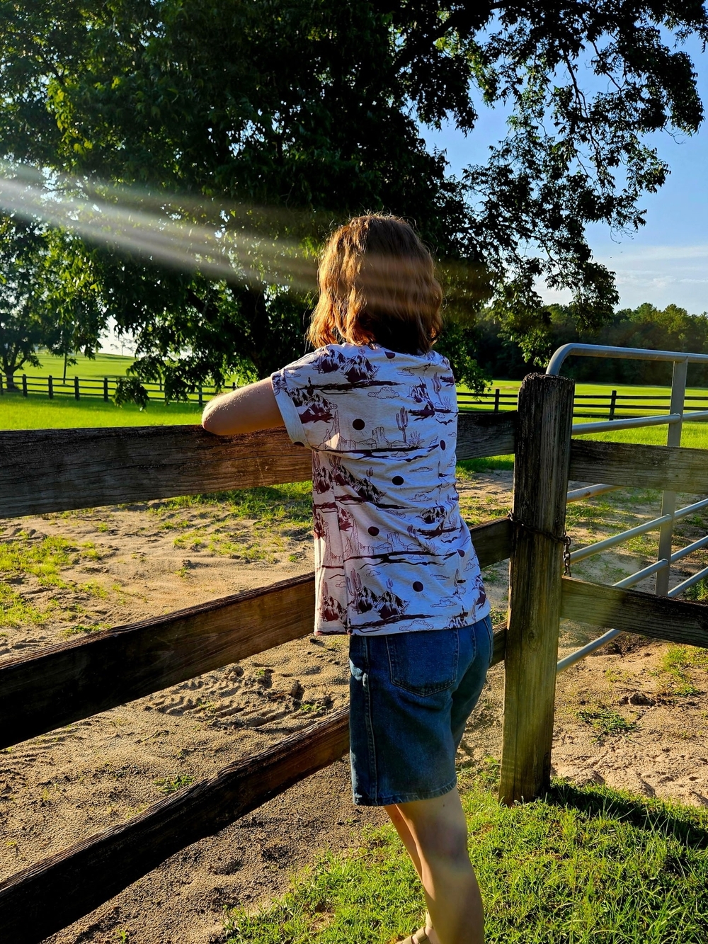 Kids Short-Sleeve White Graphic Tee with Brown Print